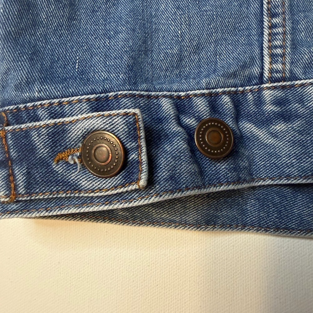 EUC Grunge Distressed ASOS Blue Women's Denim Jacket Size 6 - Picture 9 of 11